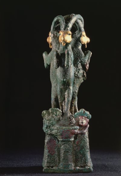 Albero sacro formato da tre capre, da Larsa, Mesopotamia meridionale, c.1750 a.C. da Mesopotamian Mesopotamian