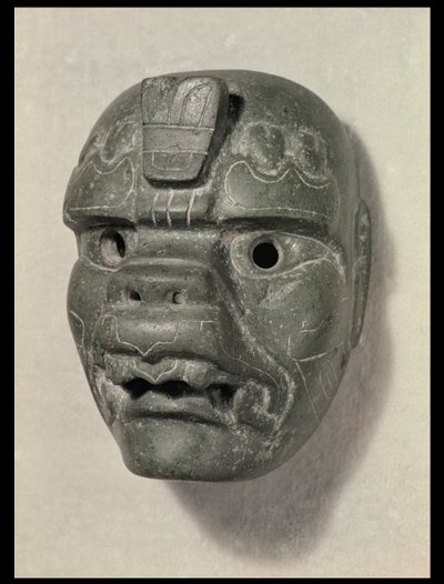 Maschera felina di un uomo, da Oaxaca, Precolombiano da Mexican School