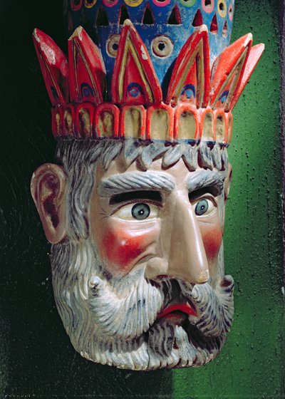 Maschera di un re mago usata nelle processioni per celebrare la festa dell