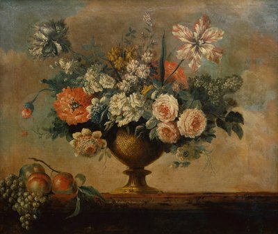 Rose, tulipani, garofani e altri fiori in un