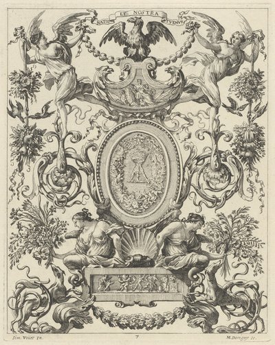 Pannello ornamentale sormontato da un