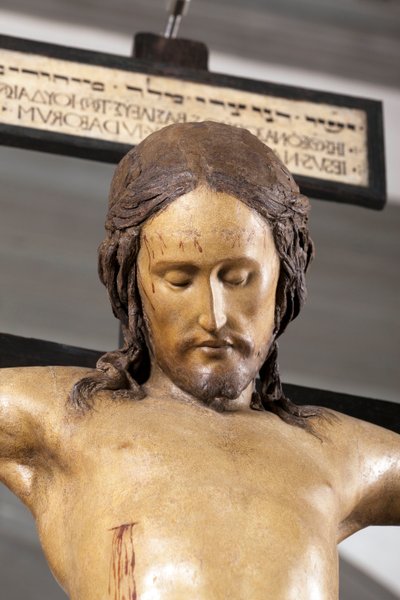 Spirito Santo Crocifisso, circa 1493, di Michelangelo, (dettaglio), scultura in legno policromo, Sacrestia della Basilica di Santo Spirito a Firenze - Crocifisso. Scultura rinascimentale di Michelangelo Buonarroti. da Michelangelo Buonarroti
