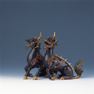 Un paio di qilin seduti da Ming Dynasty   Wanli Period Chinese School