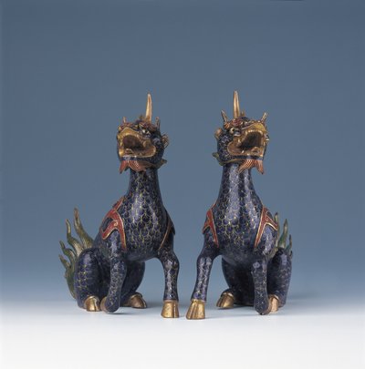 Una coppia di qilin seduti da Ming Dynasty   Wanli Period Chinese School