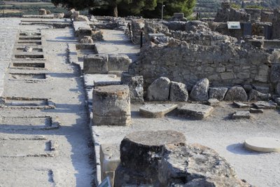 Sito archeologico minoico di Festo. Vista generale dei santuari dell