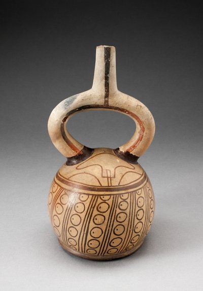 Vaso con beccuccio a staffa con motivi circolari da Moche