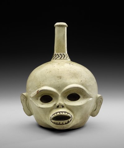 Vaso a forma di teschio da Moche Moche