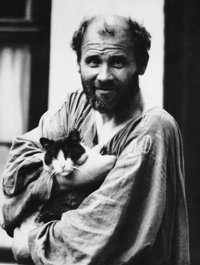 Gustav Klimt con un gatto, 1911 da Moritz Nähr