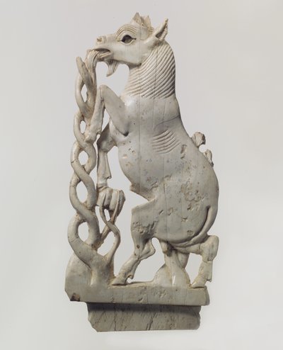 Placca di mobili traforata con una capra rampante, c. IX-VIII secolo a.C. da Neo Assyrian