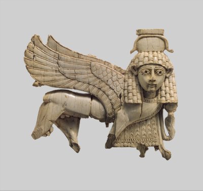 Placca traforata con una sfinge in cammino da Neo Assyrian