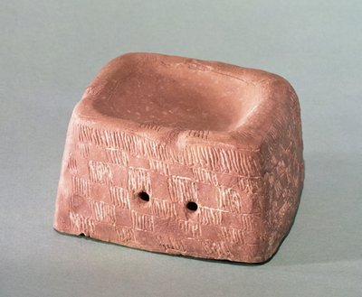 Supporto per vaso usato come bruciatore di profumi, Cultura Chasseen, 3000-2500 a.C. da Neolithic Neolithic