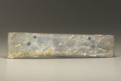 Scalpello biforcuto (zhang), cultura Qijia, c.2500-2000 a.C. da Neolithic Period Chinese School