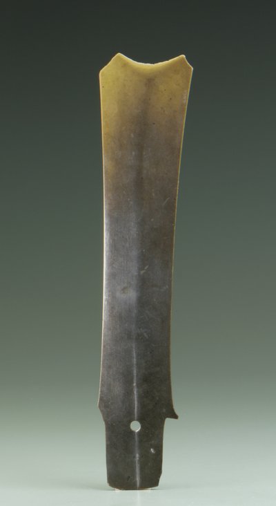 Scalpello biforcuto (zhang), cultura Qijia, c.2500-2000 a.C. da Neolithic Period Chinese School