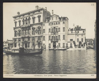 Esterno del Palazzo Guggenheim a Venezia da Neue Photographische Gesellschaft