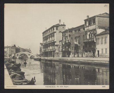 Veduta di un canale a Venezia da Neue Photographische Gesellschaft