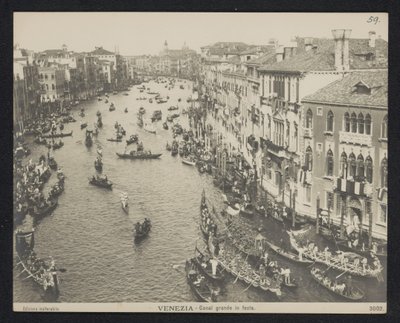 Gondole sul Canal Grande a Venezia da Neue Photographische Gesellschaft