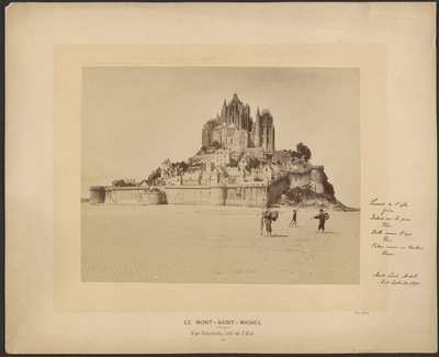 Mont-Saint-Michel, vista generale, lato est da Neurdein freres
