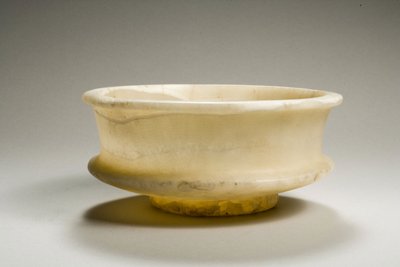 Tazza, 18ª-19ª Dinastia, 1540-1186 a.C. (alabastro) da New Kingdom Egyptian