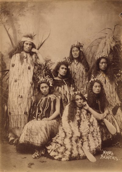 Donne Maori della Nuova Zelanda (foto in bianco e nero) da New Zealand Photographer