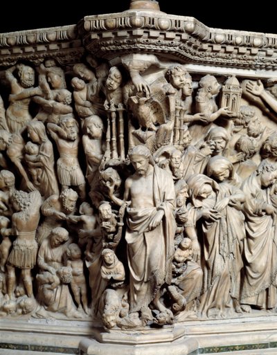 Arte gotica: Gesù schiaccia i vizi (dettaglio) da Nicola Pisano