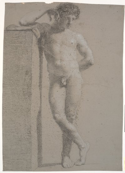 Modello in piedi. Vista frontale. Braccio destro appoggiato su alto plinto. Gambe incrociate da Nicolai Abildgaard