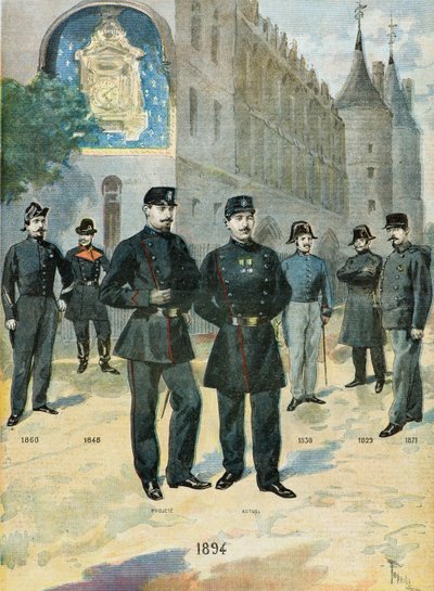 I diversi costumi della polizia francese da Oswaldo Tofani