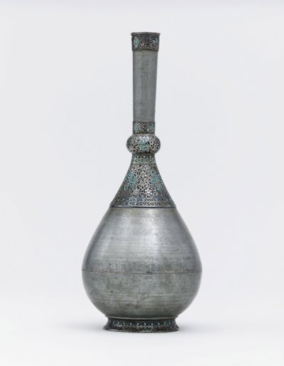 Una bottiglia ottomana in zinco con montatura in argento e turchese da Ottoman School