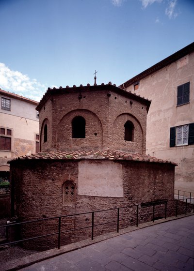 Architettura paleocristiana: battistero da Paleo Christian