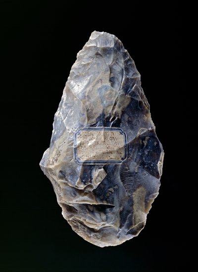 Ascia a mano, da St. Acheul, Somme, Amiens, Francia, Paleolitico, c.200 000 a.C. da Paleolithic