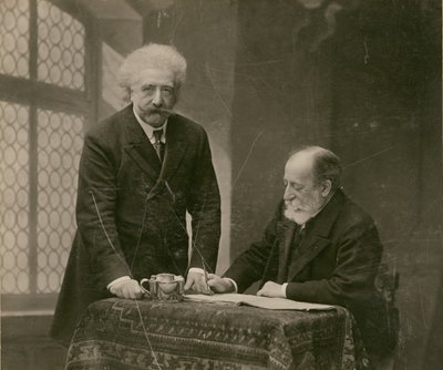 [Due uomini in interni, probabilmente René Thorel e Hollman]. da Paul Nadar