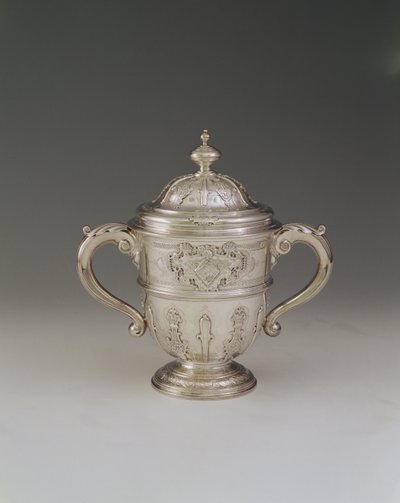 Coppa con coperchio a due manici, 1730-31 da Paul de Lamerie