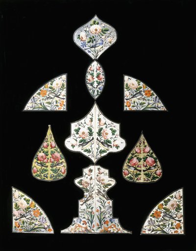 Gruppo di dieci dipinti a specchio Qajar, decorati con vari fiori e uccelli appollaiati da Persian School