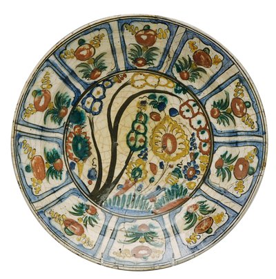 Piatto "Kubachi" da Persian School