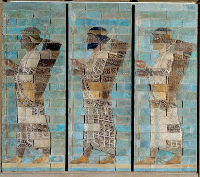 Il fregio degli arcieri, dal palazzo di Dario I, re di Persia, a Susa da Persian School