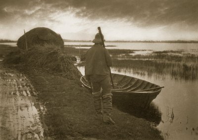 Uomo della palude in cammino per tagliare la Schoof-stuff, c.1886 da Peter Emerson und Thomas Goodall