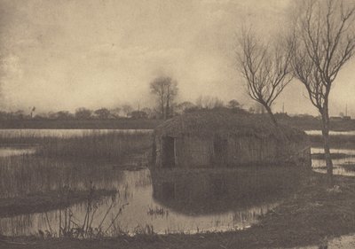 Una casa-barca in canna da Peter Henry Emerson