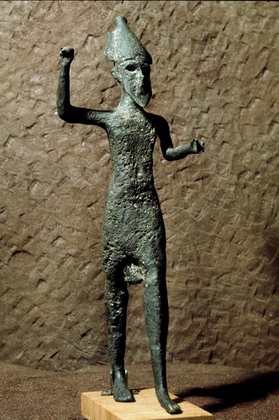 Fenicia: figurina di un dio in bronzo. Ritrovamento nel mare vicino a Selinunte, Sicilia. XIV-XIII secolo a.C. Palermo, Museo Archeologico Nazionale da Phoenician
