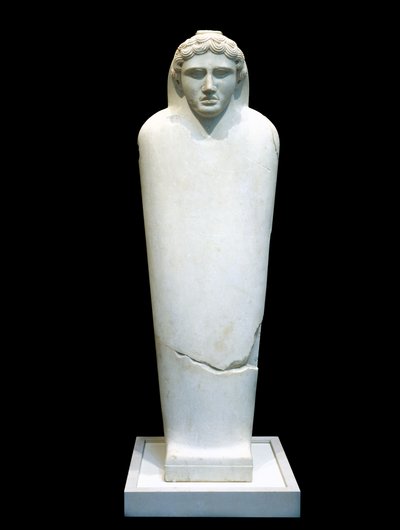 Sarcofago di un giovane da Phoenician Phoenician
