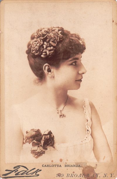 Carlotta Brianza da Photo studio Benjamin J. Falk