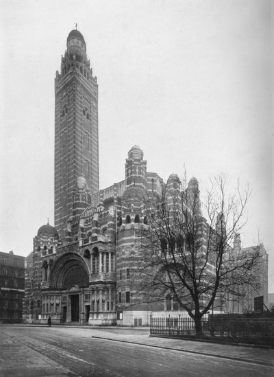 La cattedrale cattolica romana a Westminster, Londra da Photochrom Co Ltd of London