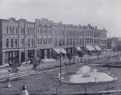 Canada: Victoria Row, dai Queen