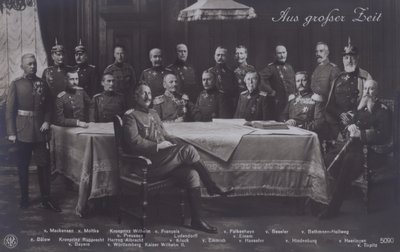 Kaiser Guglielmo II di Germania con alti comandanti militari tedeschi (foto in b/n) da Photographer German