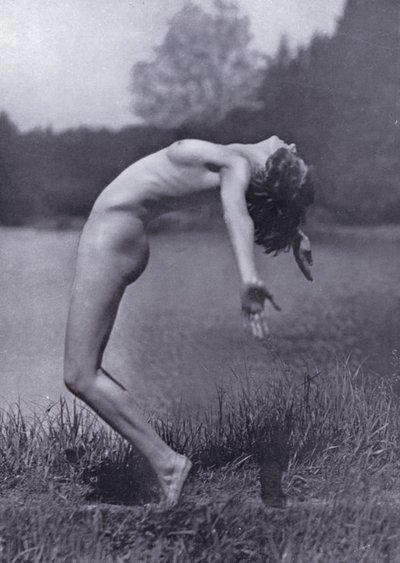 Il corpo bello, cultura fisica per donne (foto in bianco e nero) da Photographer German