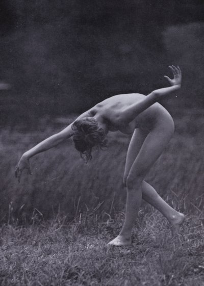 Il corpo bello, cultura fisica per donne (foto in bianco e nero) da Photographer German