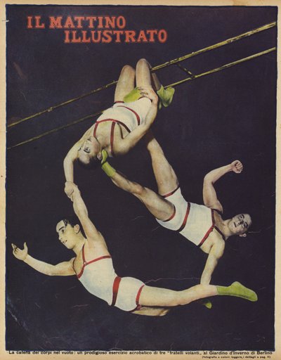 I Fratelli Volanti, trio di acrobati che si esibiscono al teatro Wintergarten di Berlino, Germania (foto) da Photographer German