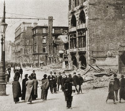 Dublino dopo la Rivolta di Pasqua, aprile 1916 da Photographer Irish