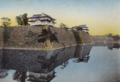 Il Castello di Osaka costruito nel 1583 da Hideyoshi da Photographer Japanese