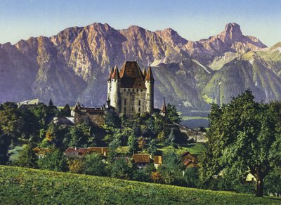 Thun, il castello e la catena dello Stockhorn (foto) da Photographer Swiss