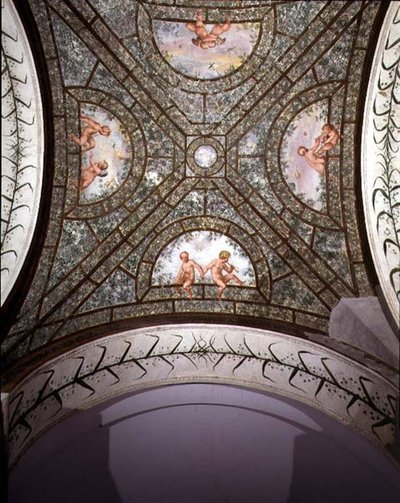Il portico ionico semicircolare, dettaglio della volta del soffitto decorata con putti in un giardino da Pietro Venale