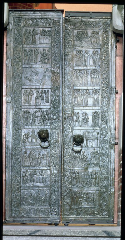 Porte raffiguranti scene della vita di Sant